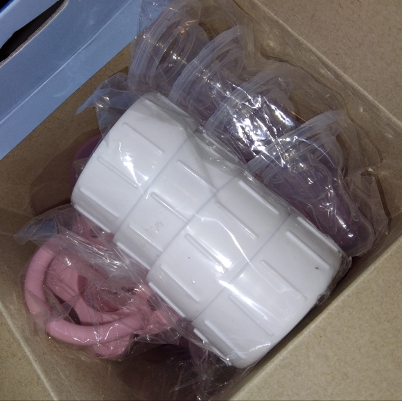 Dr. Browns breast to bottle pump and store bottle kit new - Picture 5 of 7